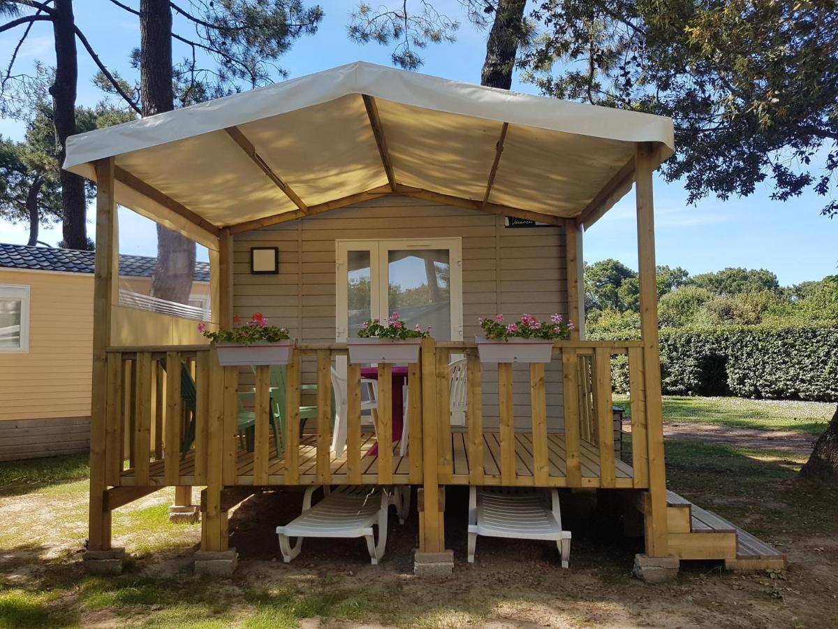 Camping Le Puits De L'Auture Hotel แซ็งต์-ปาเลส์-ซูร์-แมร์ ภายนอก รูปภาพ